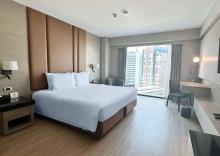 Двухместный люкс Executive двуспальная кровать в Ramada by Wyndham Bangkok Sukhumvit 11