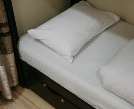 Кровать в общем номере (женский номер) в Apple Hostel