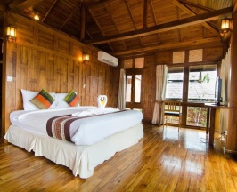 Двухместная вилла Front Side Deluxe двуспальная кровать в Отель Phi Phi The Beach Resort