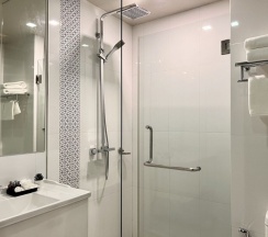 Двухместный номер Standard двуспальная кровать в Centro One Patong