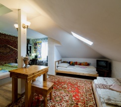 Семейный в Родина