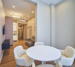 Студия Семейная в Mirror Residence