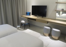 Номер Deluxe в ashley hotel bkk