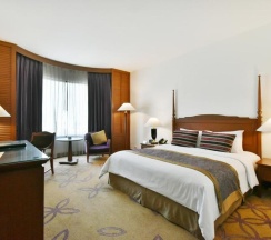 Двухместный номер Deluxe двуспальная кровать в Century Park Hotel