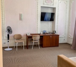 4х местный, 2ком., люкс. №204 в Курортмед