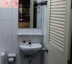 Двухместный номер Standard с балконом двуспальная кровать в Phuphet Hill Resort