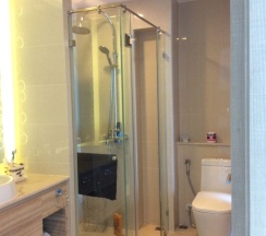 Апартаменты c 1 комнатой с балконом и рядом с пляжем в The Riviera Wongamat Hong Apartment
