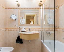 Джуниор сюит КОРНЕР в Rimar Hotel Krasnodar