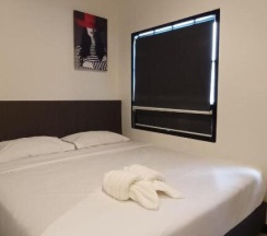 Двухместный номер Deluxe двуспальная кровать в Jellybean The Blocks Hostel Sukhumvit 10