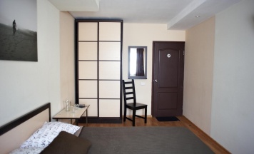 Номер стандарт эконом с 1 двуспальной кроватью в Truck house hotel
