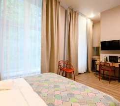 «У скалы» Дабл в Лесная сказка