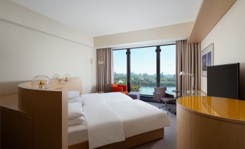 Клубный номер с 2 односпальными кроватями в Hyatt Regency Ekaterinburg