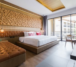 Двухместный Aurico Over the Pool двуспальная кровать в Aurico Kata Resort & Spa