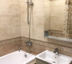 2-комнатные апартаменты люкс с 1 двуспальной кроватью и диваном в Apart Ru Hotel