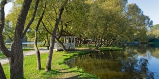 Троицк: Апартаменты Дом у реки