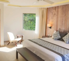 Семейный люкс с балконом в Sandos Caracol Select Club - только для взрослых, все включено