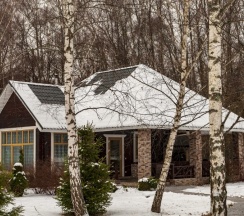 Домик с баней в Дом на лесной опушке