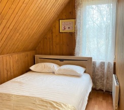 Коттедж «Семейный» с инфракрасной сауной в Клевер