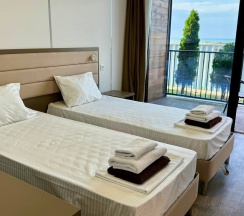 Standard Twin Room в Ramina Village