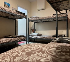 Кровать в 6-местном семейном номере в В Питере жить