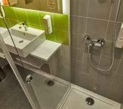 Стандарт с одной большой кроватью в 3А Элиста