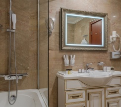 Люкс Двухкомнатный в Marins Grand Hotel Астрахань
