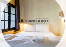 Двухместный номер Standard двуспальная кровать в Box Poshtel