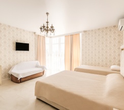 Семейный (до 4-х человек) в Уют