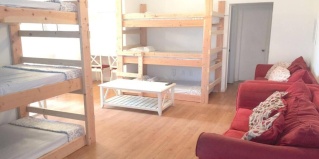 Майами-Бич: Хостел Bikini Hostel, Café & Beer Garden Free Breakfast & Dinner!