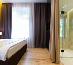 Двухместный номер Standard двуспальная кровать в Maccani Luxury Suites