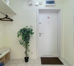 Квартира в Апартаменты на улица Лётчика Ларюшина, 20
