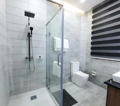 Двухместный номер Standard с красивым видом из окна 2 отдельные кровати в Home Hotel