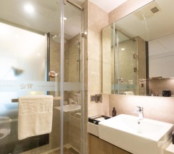 Номер Deluxe в Chongqing Yitang Hotel