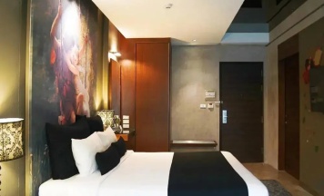 Двухместный номер L Boutique Wing двуспальная кровать в Sunbeam Hotel Pattaya