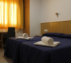 Двухместный номер Standard 2 отдельные кровати в Hostal Conchita Legazpi