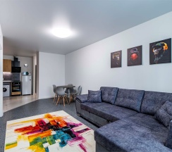Белинского 86- 642/3 в Poshtel VDali