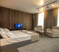 Четырёхместный номер Standard в Отель Nobilis Hall