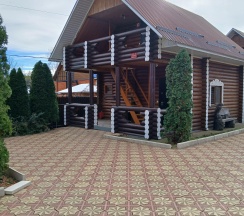 Стандартный трехместный номер в Солнечная