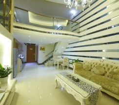 Двухместный номер Deluxe Дуплекс (двуспальная кровать) в Louidon Mega Duplex Apartment - Beijing Rd
