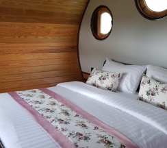 Двухместный номер Standard с балконом двуспальная кровать в Kiripura Resort
