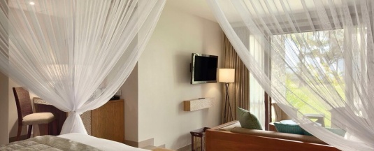 Люкс Deluxe с видом на лагуну в Kempinski Seychelles Resort