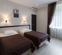 Двухместный номер категории «комфорт» в Транзит