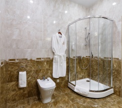 Гранд Люкс в Легенда