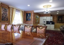 Family Premium Suite 3-bedroom (Семейный Премиум Сьют с 3 спальнями) в Усадьба Хлудова