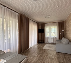 Шале вторая линия в Гелион