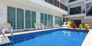 Патонг: Отель The Frutta Boutique Patong Beach