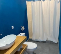 Апартаменты с 3 комнатами с красивым видом из окна в Higos Hotel