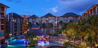 Патонг: Курортный отель Novotel Phuket Vintage Park Resort