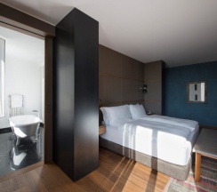 Двухместный люкс Alma Terrace двуспальная кровать в Alma Barcelona