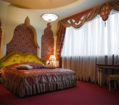 Номер «Восточный» в Crowne plaza